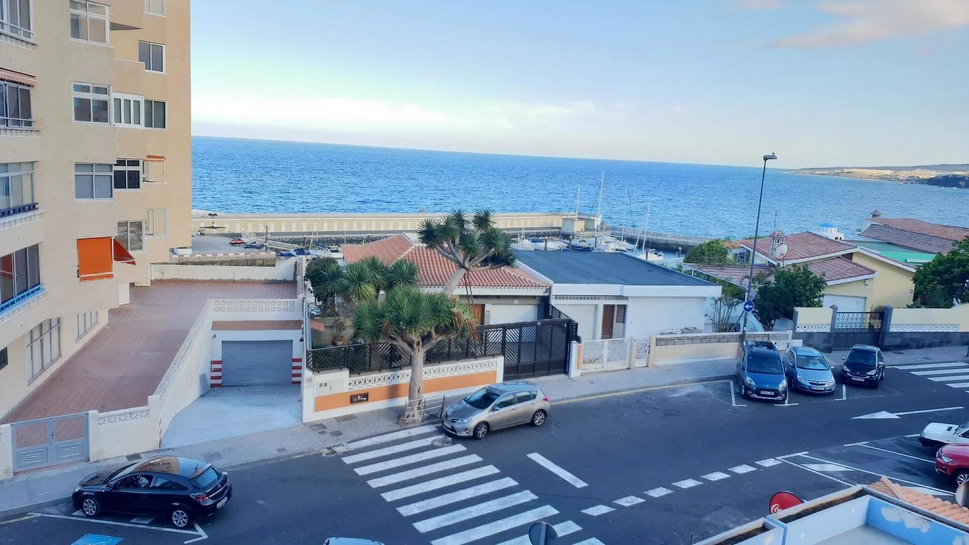 Appartement Studio In Candelaria, With Wonderful Sea View And Pool Access - 1 Km F Espagne